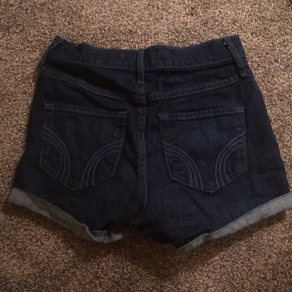 Hollister Jean Shorts - Picture 2 of 2